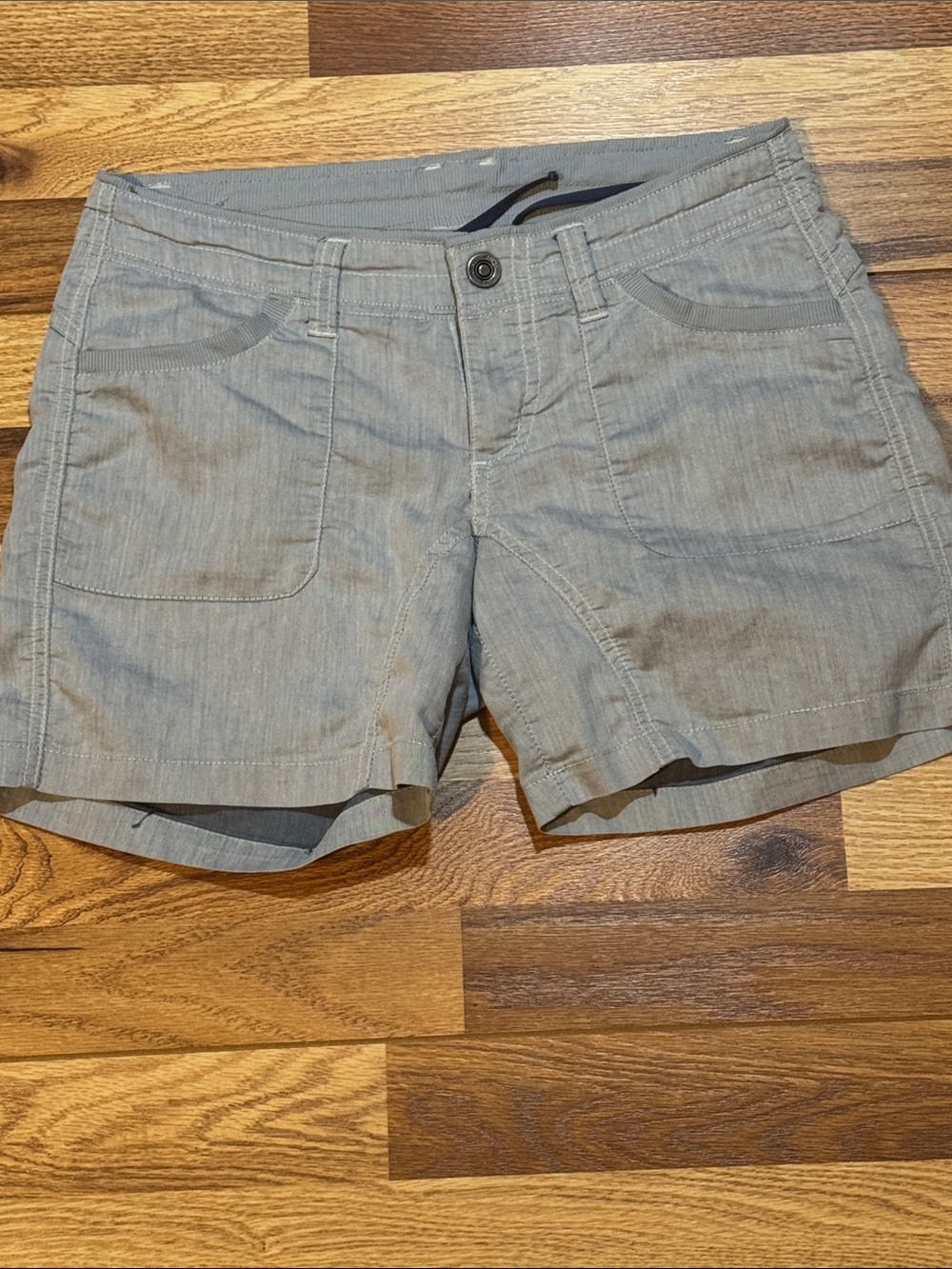 Kuhl Light Gray Women's Cargo Shorts